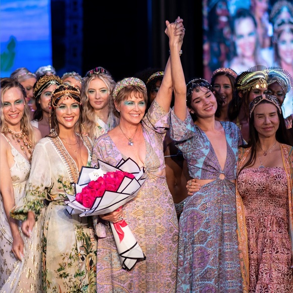 Meet Mali - Picture 4 of 9